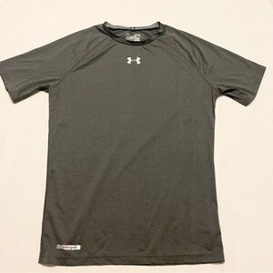 Under Armour Men's XL T-Shirt Compression Heatgear Shirt